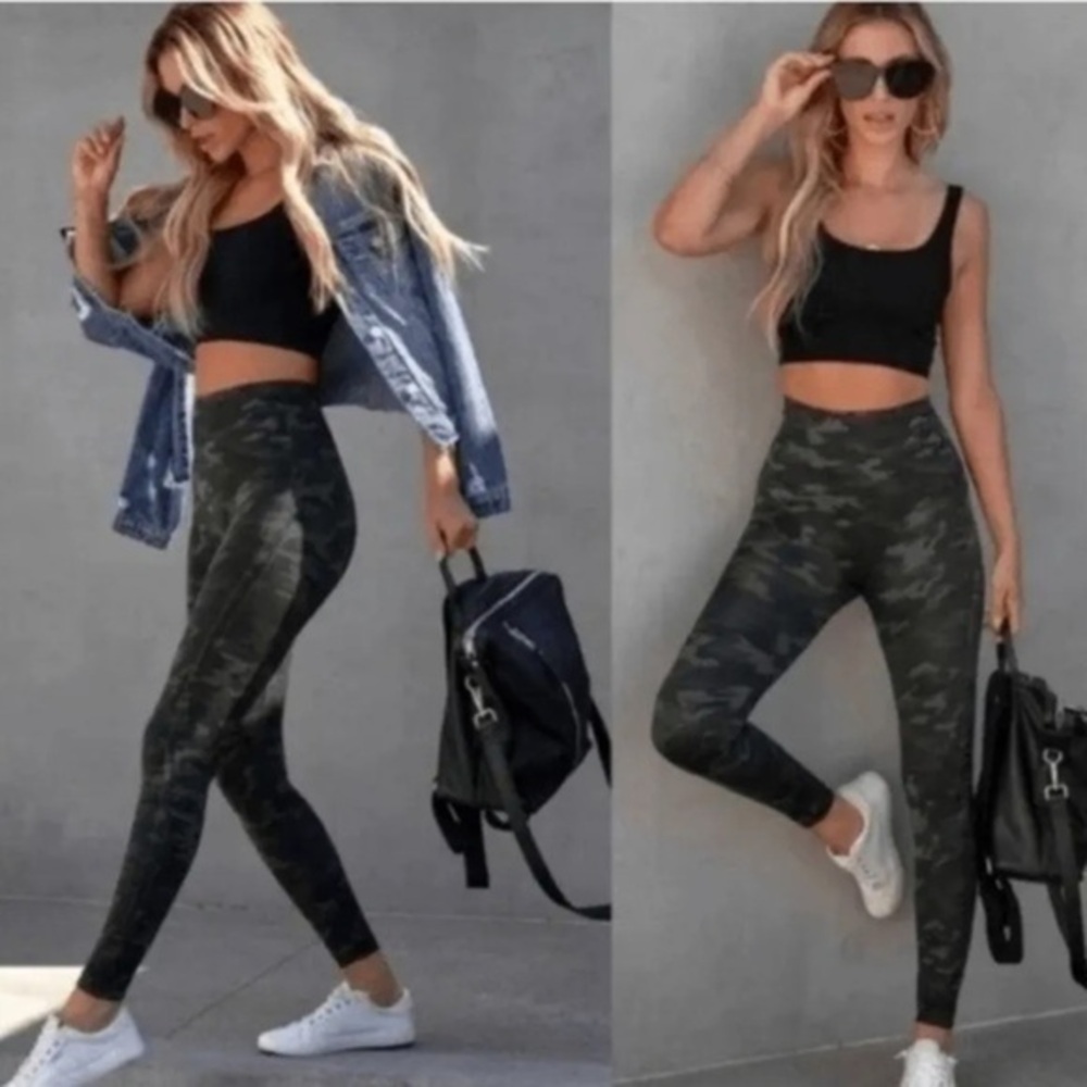 Spanx Camo Look at Me Now Leggings Camouflage, Tummy Control, Compression Medium